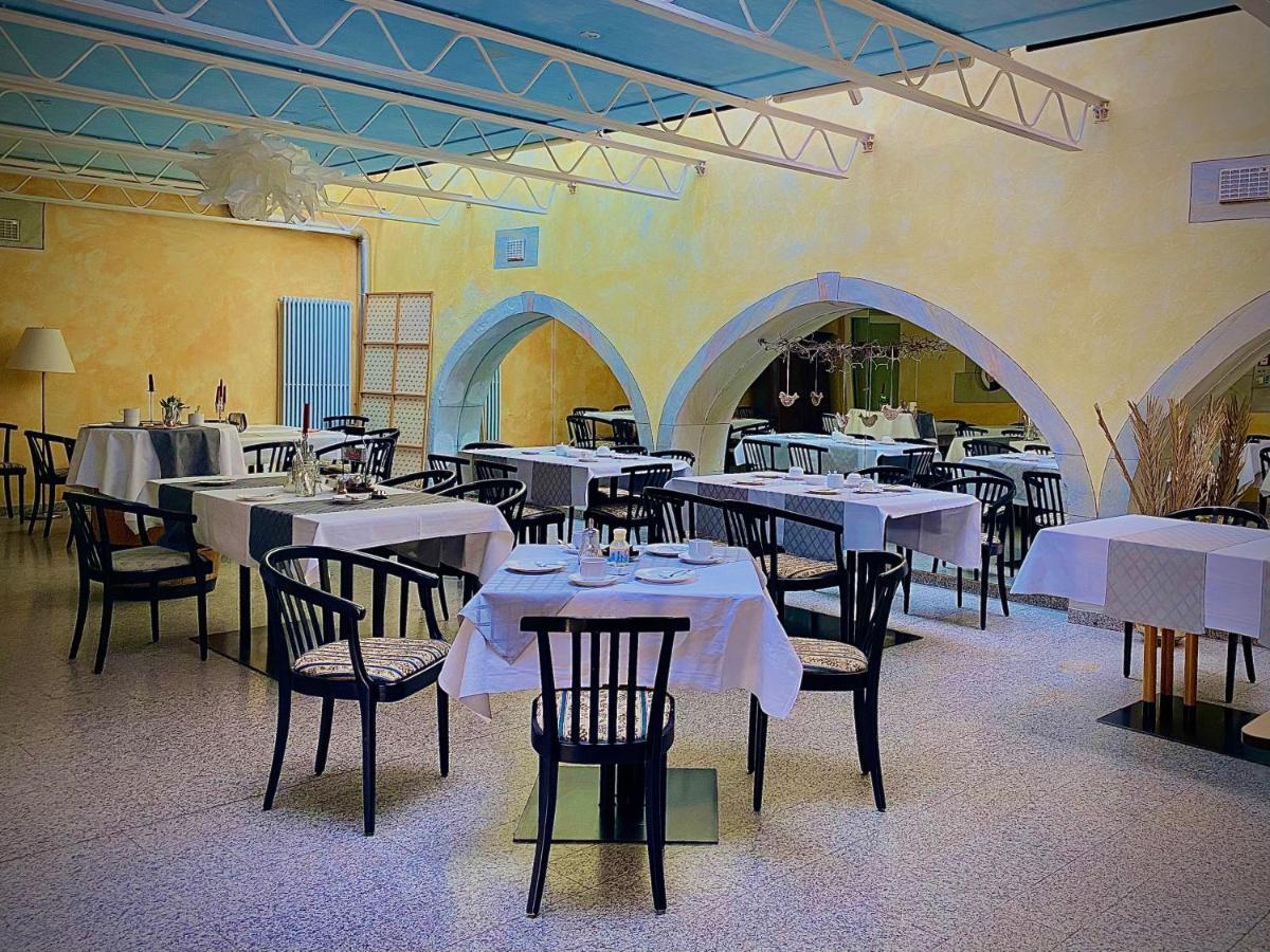 Meister Baer Hotel Ostbayern Floß エクステリア 写真
